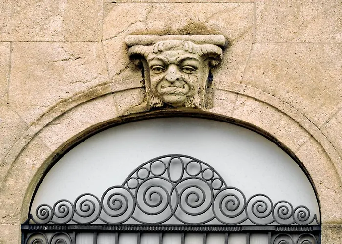 Bank House M 405 - Griwa Rent *